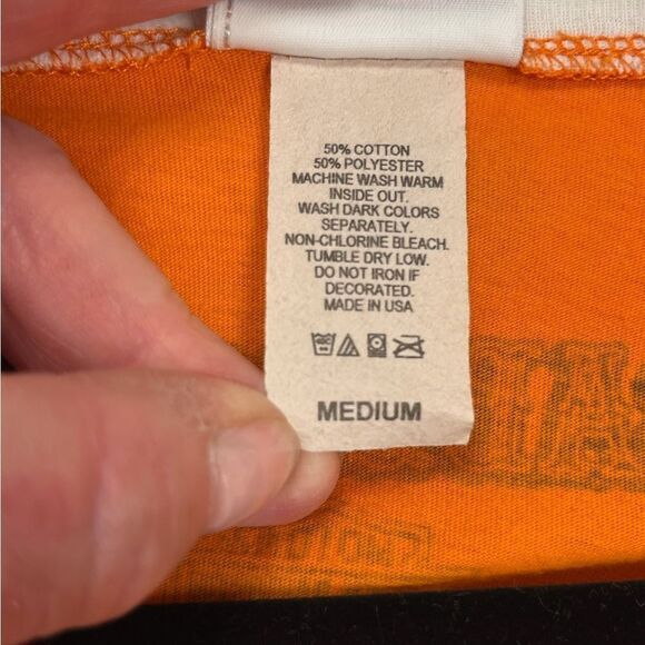 HARLEY DAVIDSON Short Sleeve V-Neck T-Shirt Orange Women’s Size Medium - Picture 7 of 7